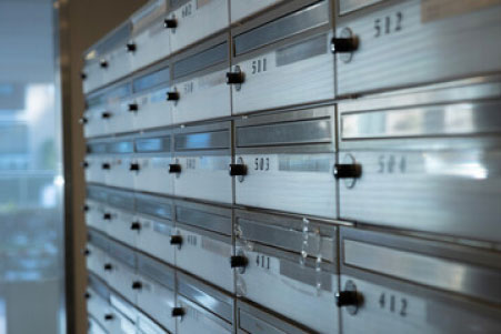 労働力を提供させている